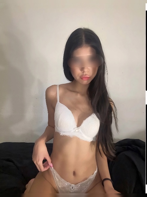 Обладательница сексуальных губ💋 и очень нежной узенькой дырочки ❤.  Обниму, согрею, приласкаю и страстно отдамся тебе. На фото я 💯, не са...