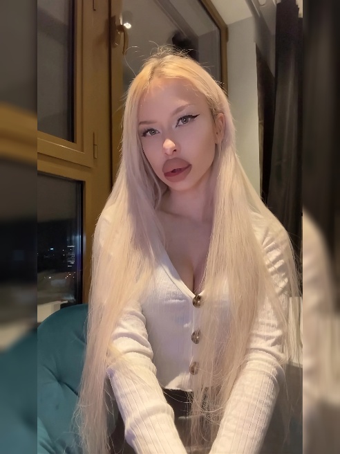 Я хочу, чтобы эта ночь была особенной 🌙



Давай устроим настоящее шоу страсти и разврата 🍆?    

