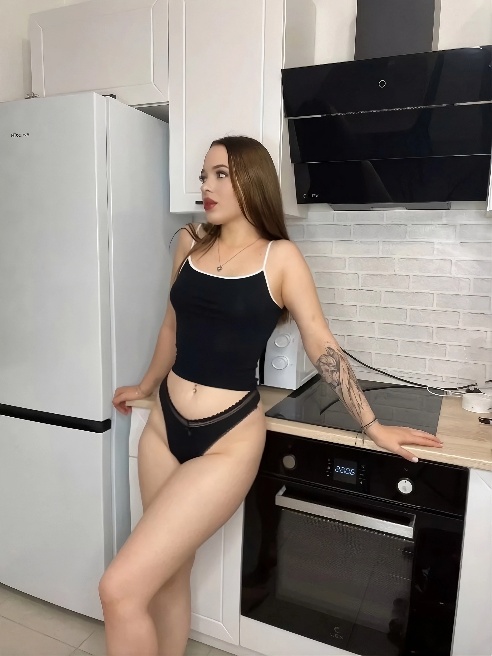 Моя маленькая нежная писечка просит секса 🥹🩷

Я обожаю горячий трах 😍🥰 Хочу оседлать твой член и скакать пока мы не кончим одновременно 😏...