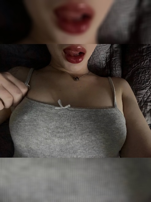 Моя маленькая нежная писечка просит секса 🥹🩷

Я обожаю горячий трах 😍🥰 Хочу оседлать твой член и скакать пока мы не кончим одновременно 😏...