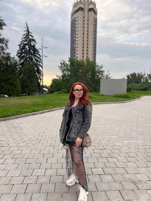 Привет, я легкая в общении и веселая девушка. Люблю отлично проводить время, умею слушать и слышать желания. Легко нахожу общий язык с лю... Привет, я легкая в общении и веселая девушка. Люблю отлично проводить время, умею слушать и слышать желания. Легко нахожу общий язык с лю...