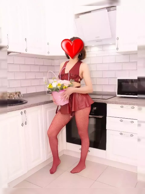 💖💋Я очень страстная, люблю трахаться...

Хочу чтобы нам горячо было!

Я своим язычком буду тебя ласкать по телу, ещё ротиком тебя буду ве...