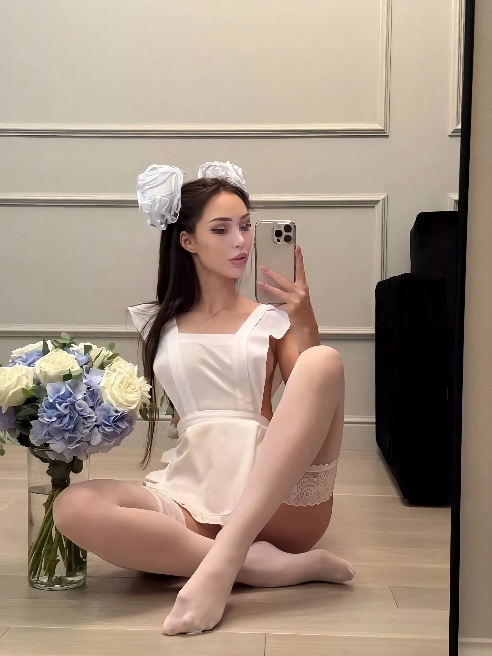 До скорого…

твоя Вишенка, с послевкусием клубничного вина и взглядом, который не отпускает.