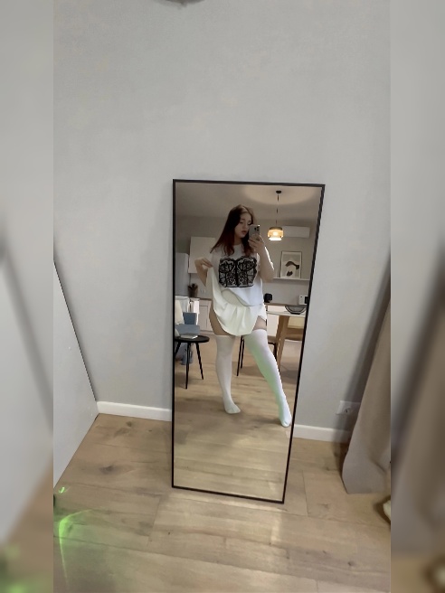 Я не работаю 

я хожу на свидания 💋

Пошли на свидание? 🥰



☝🏻Если не отвечаю на звонок пиши мне в Вотсап я обязательно отвечу тебе 🐾...