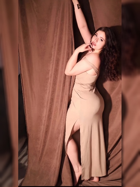 Я не работаю 

я хожу на свидания 💋

Пошли на свидание? 🥰



☝🏻Если не отвечаю на звонок пиши мне в Вотсап я обязательно отвечу тебе 🐾...