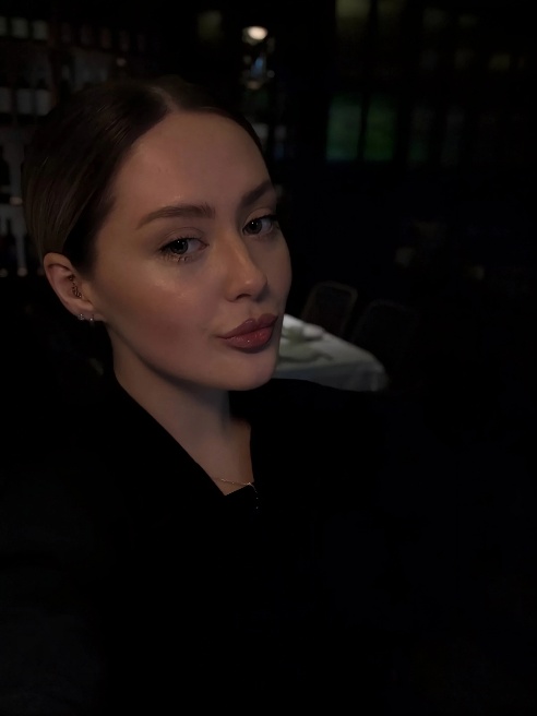 В одном флаконе во мне совмещены сексуальность, милота и извращённость❤

Буду искренне рада доставить тебе блаженство во время нашей неза...