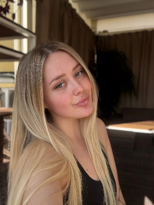 В одном флаконе во мне совмещены сексуальность, милота и извращённость❤

Буду искренне рада доставить тебе блаженство во время нашей неза...