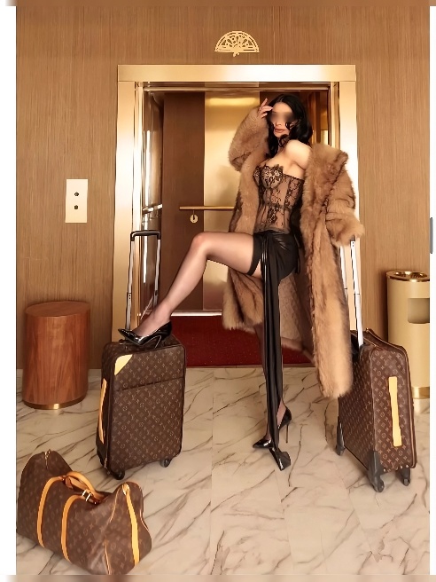 Привет, я Марина 💋
Все фото мои, свежие и настоящие, анкета проверена, отзывы есть 💝
Со мной ты почувствуешь себя как с любимой девушко... Привет, я Марина 💋
Все фото мои, свежие и настоящие, анкета проверена, отзывы есть 💝
Со мной ты почувствуешь себя как с любимой девушко...