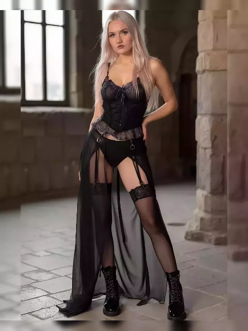 Привет)☺ Я впервые в сфере❤ БЕЗ ОПЫТА❤

Со мной легко, весело и комфортно🥰😘

Я очень милая и чувственная , подарю тебе нереальные эмоции 😍❤💋