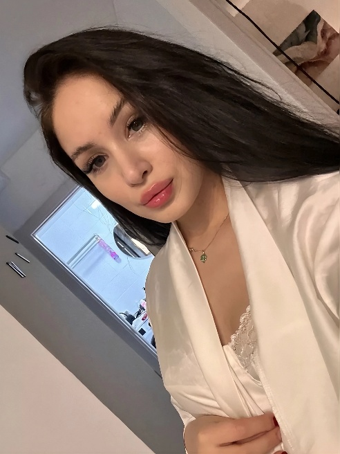 В анкете есть свежее видео 💕

Есть аппартаменты 