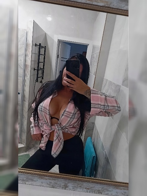 Привет❤ Меня зовут Карина)) Люблю то чем занимаюсь, отдаюсь встрече на 100% и получаю удовольствие от процесса 😈💕
Общительная , встречаю... Привет❤ Меня зовут Карина)) Люблю то чем занимаюсь, отдаюсь встрече на 100% и получаю удовольствие от процесса 😈💕
Общительная , встречаю...