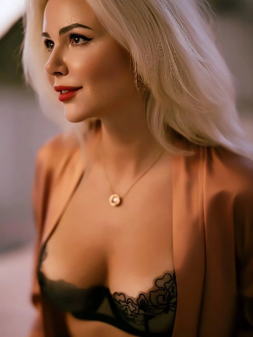 ТГ ВАТСАП, СМС и ЗВОНКИ 

В Москве до 4- февраля  ❤🔥

Виктория! Твоя Нежная Королева!

Приглашаю на незабываемое, романтическое свидание...