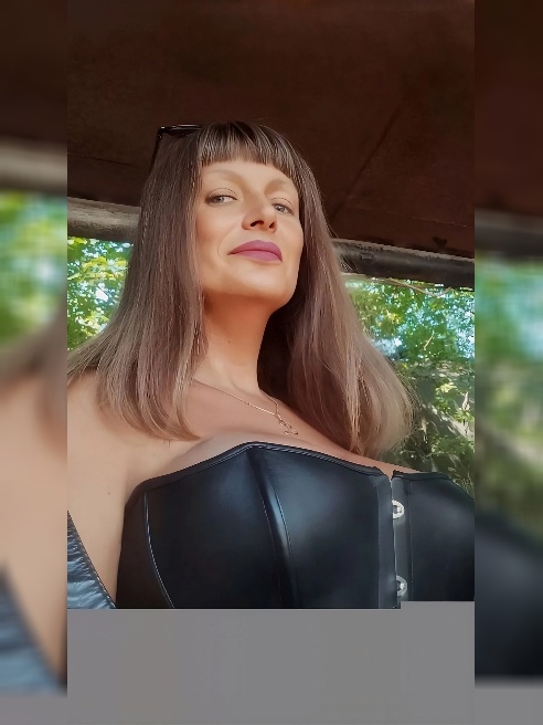 Milf Tits. "Мама Стифлера"

Для перезагрузки души,ума и тела.Приятно,когда ВЫ, как будто расцветаете на моих глазах, как будто я хоть чут...