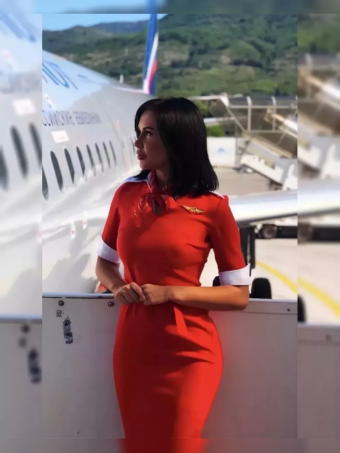 Реальная стюардесса!✈



Я дипломированный психолог с двумя высшими образованиями, будет о чем поговорить)  

Знаю несколько иностранных...