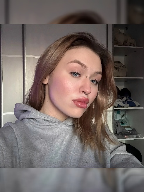 Молодая и нежная развратница, с ненасытным влечением к мужчине🥰🥰



Манящая вкусная девочка с шикарной фигурой песочные часы, сочная, мал...