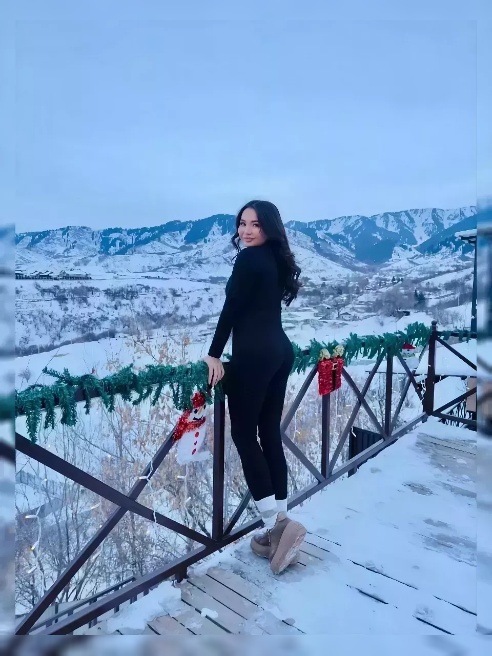 Дико сексуальна и привлекательна КАЗАШКА🔥❤

Моя фигура всегда завораживает мужчин и приковывает ко мне множество взглядов🌺 К тому же очен...