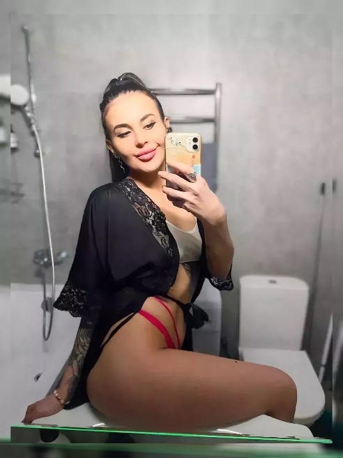 Куни, 69 и мои ласки — лишь начало 💋. Дальше я раскрою свои игрушки  💦. Я люблю жёсткие игры, люблю, когда ты теряешь контроль и жаждешь...