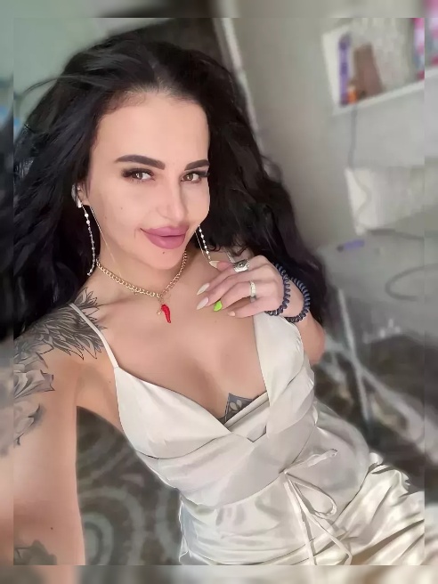 Куни, 69 и мои ласки — лишь начало 💋. Дальше я раскрою свои игрушки  💦. Я люблю жёсткие игры, люблю, когда ты теряешь контроль и жаждешь...