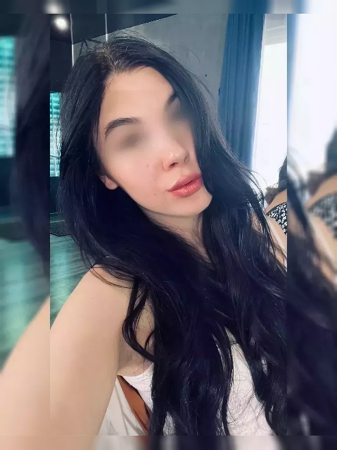 Доброго времени суток, любимые мужчины!😜Вашему внимаю - я 😈

___________________________________

Немного фактов обо мне:

✨Всегда одеваю...