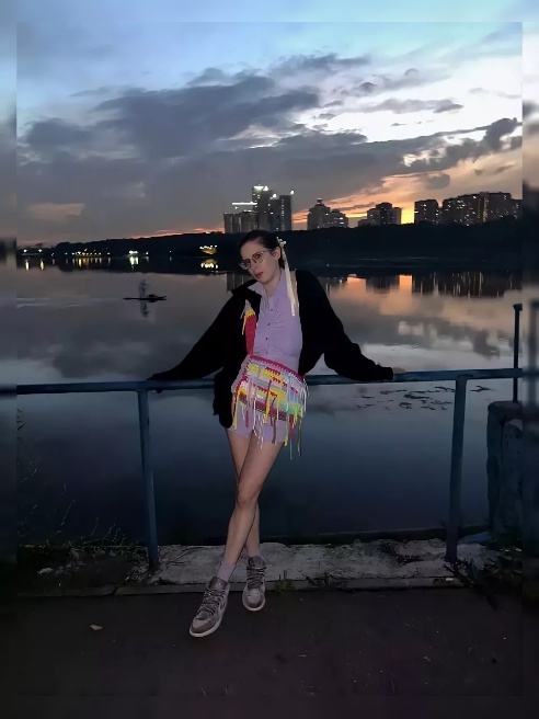 Малышка с аппетитными формами и сочной 🍑 уже ждёт тебя…

Зову в гости на горячую встречу — мои руки, губы и бёдра подарят тебе настоящее...
