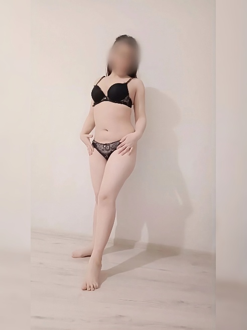 💋🥰🍓Привет милый, жду в гости🔥

Очень красивая и очень горячая 🔥