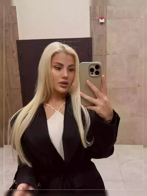 Привет❣

Я общительная, веселая и открытая девушка😘 Люблю проводить время с интересными людьми и создавать атмосферу комфорта и уюта🩷 У м...