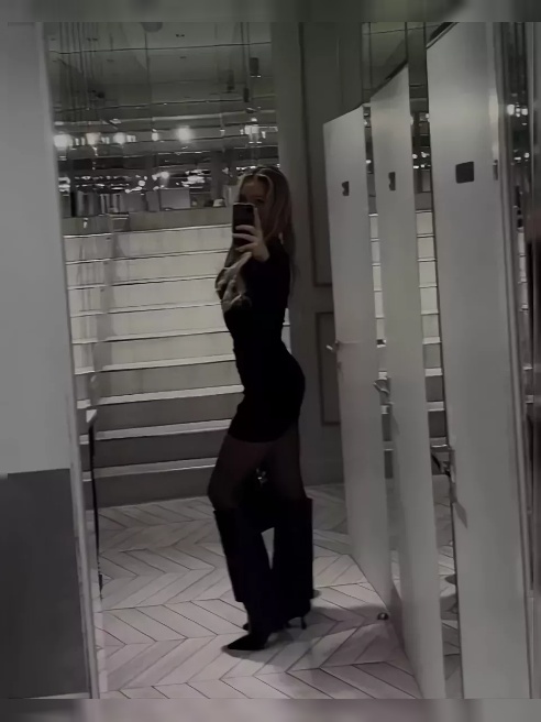 Привет❣
Я общительная, веселая и открытая девушка😘 Люблю проводить время с интересными людьми и создавать атмосферу комфорта и уюта🩷 У м... Привет❣
Я общительная, веселая и открытая девушка😘 Люблю проводить время с интересными людьми и создавать атмосферу комфорта и уюта🩷 У м...