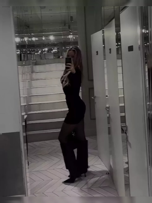 Привет❣
Я общительная, веселая и открытая девушка😘 Люблю проводить время с интересными людьми и создавать атмосферу комфорта и уюта🩷 У м... Привет❣
Я общительная, веселая и открытая девушка😘 Люблю проводить время с интересными людьми и создавать атмосферу комфорта и уюта🩷 У м...