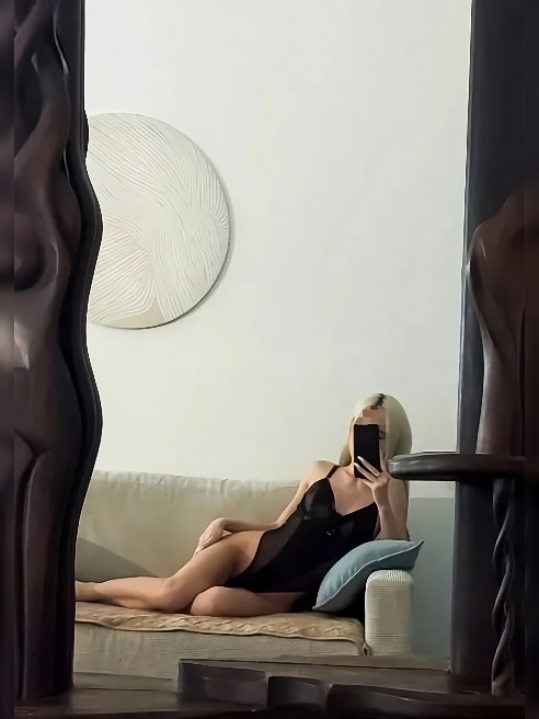 📱мой ТГ:@Polya_dast

Приветик! Я новенькая на сайте! И очень крохотная девочка💝! Меня зовут Полина 💝. Молоденькая, красивая, с шикарной м...