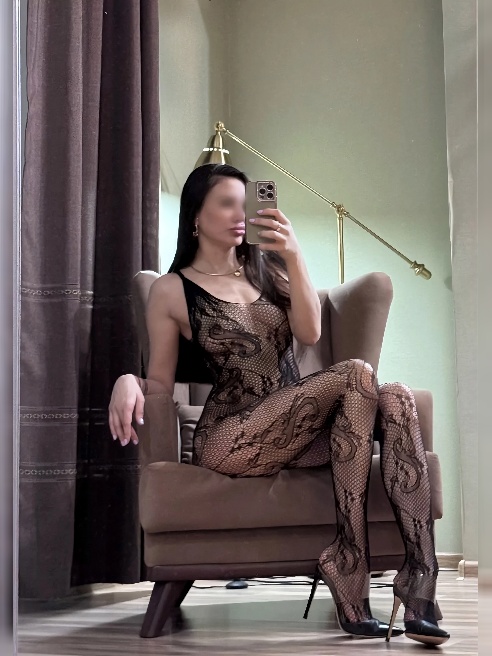 Я та самая, кто унесет тебя на вершины блаженства ❤🔥

Моя точеная фигурка, красивое лицо и волшебный ротик сведут тебя с ума😋👸🏻
			
				v...