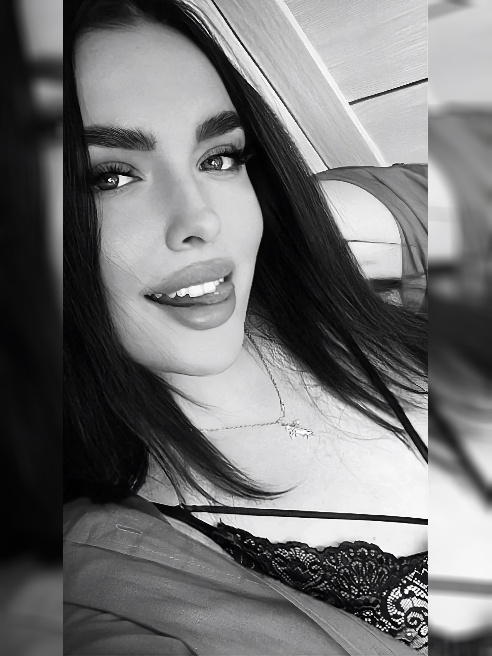Привет !

Я Лика! молоденькая и красивая девочка)))

Я молоденькая Нимфоманка 💋 Яркая, красивая, очень чувственная и ухоженная!!!! Я общи...