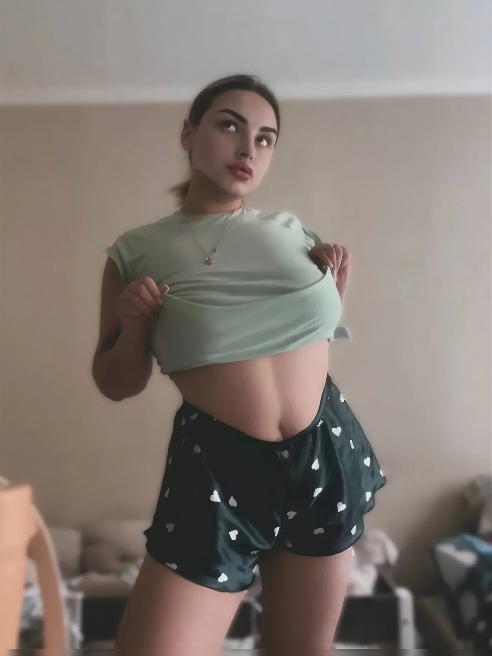 Проколотый язык👅 и соски 🍒.Продаю порно трэш видосы с золотым дождем и копро. Анальная волшебница 🧚🍑 Вирт переписка с фото, готовые виде...