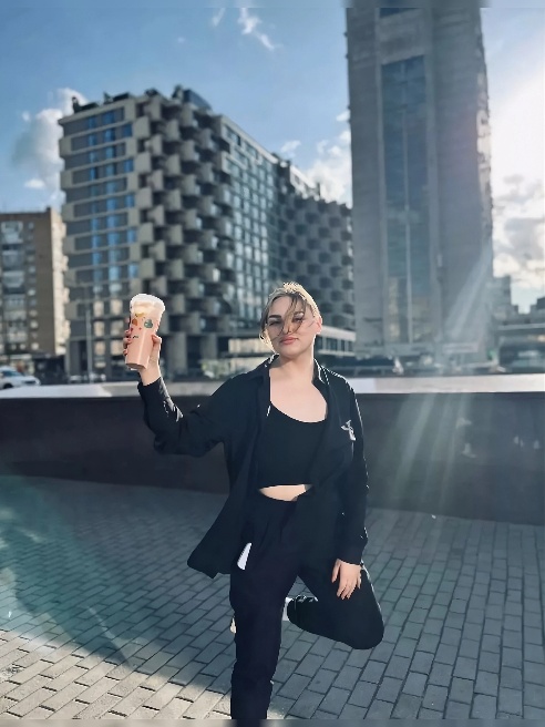 Проколотый язык👅 и соски 🍒.Продаю порно трэш видосы с золотым дождем и копро. Анальная волшебница 🧚🍑 Вирт переписка с фото, готовые виде...