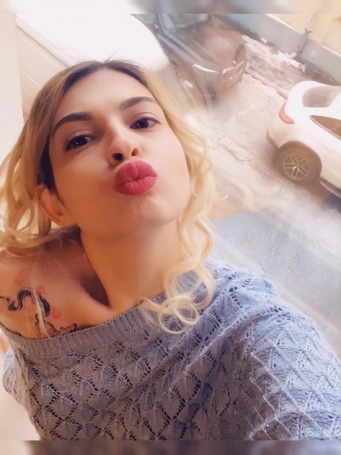 Приветик гость моей анкеты;))

Если ты хочешь провести время как в сказке, то ты попал именно туда;)

Я действительно та, которая обожает...