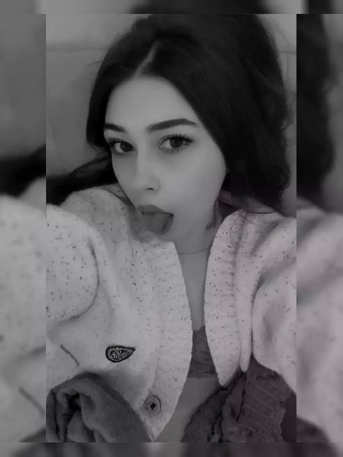 ✨ Я — молодая девушка Мира, только начинаю свой путь в этой сфере, но уже знаю, как важно чувствовать тебя и безумно отдаваться. 

Мои пр...