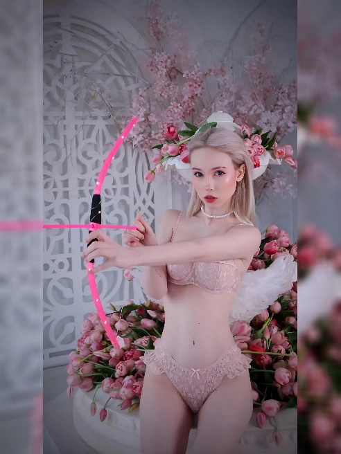 Приятно познакомиться, дорогой, я Есения💖🌸

Я похожа на фарфоровую статуэтку — идеальную, отточенную, почти холодную на вид 🏺❄

Но стоит...