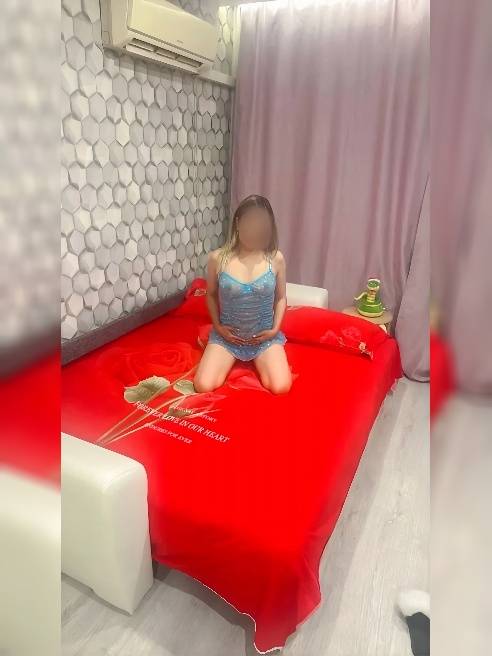 🍓Стройная девушка приглашает в гости на приятное свидание🤗

Очень хочу дарить и получать удовольствие✨

P.S. У меня очень красивое лицо и...