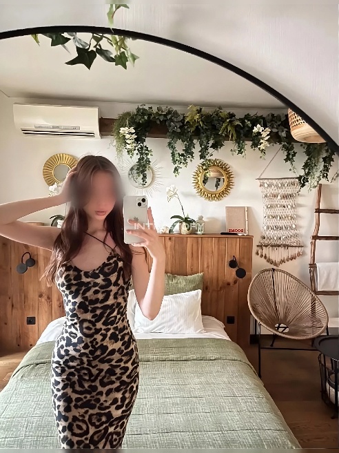 🍸 Я — изысканный коктейль, страсть и похоть которого главные ингредиенты! ✨ Не смотря на свой юный возраст, имею большой опыт в постели...