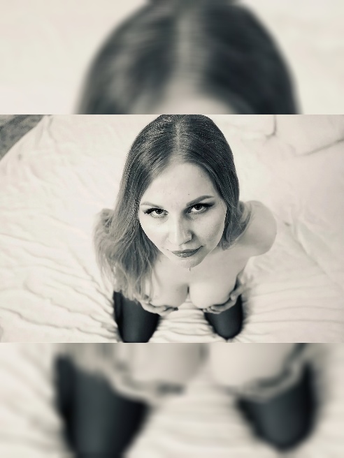 Я Мария,в первые на этом сайте,но многое могу показать 😘 Мамочка из порно с 3 размером груди доставит незабываемые ощущение,есть много до...