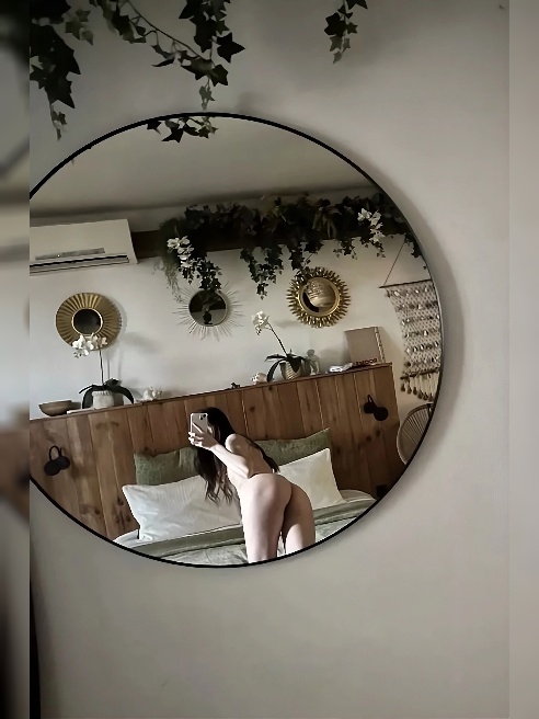 🔞 Стройная, тактильная и очень развратная волшебница к твоим услугам! ✨ Давай взволнуем соседей непрерывными звуками настоящей страсти? 🔥... 🔞 Стройная, тактильная и очень развратная волшебница к твоим услугам! ✨ Давай взволнуем соседей непрерывными звуками настоящей страсти? 🔥...
