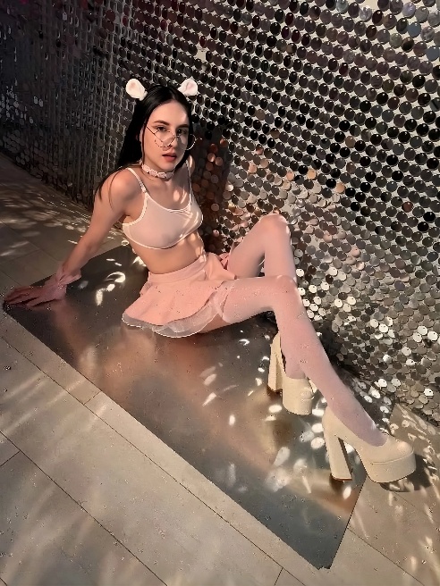 🤤Приветствую тебя, мой дорогой!❤ Как же я счастлива, что ты обратил внимание на мою анкету



Позволь немного рассказать о себе.😋 Меня зо...