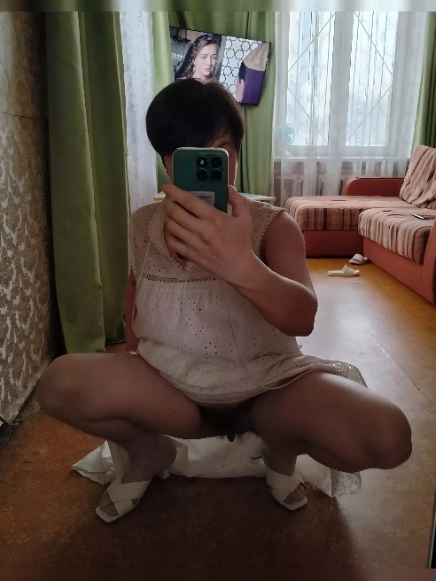 Натуральная, полностью небритая заросшая киска и анус, небритые ножки и подмышки. 



Индивидуально.



Фото без ретуши.



 

Люблю трах...