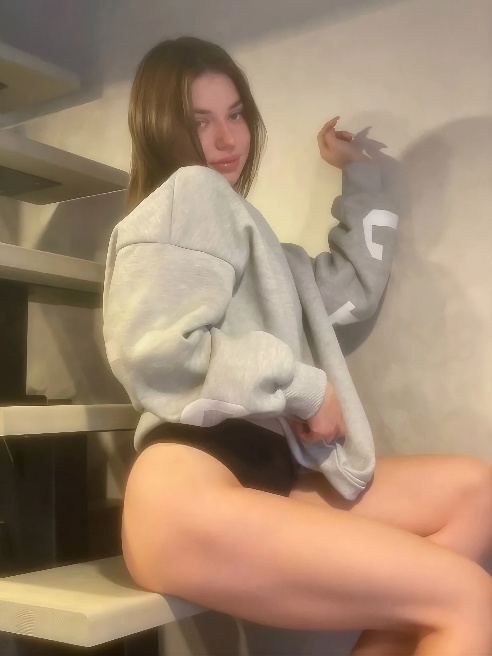 Очень хочу с тобой увидеться 💋уставшая с учебы ,поможешь расслабиться ?🥰
			
				var txtTop = document.getElementById('txt_top'),
				txt...