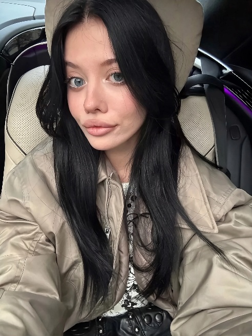Привет, моя дорогая! 🥂 Устали от скучных ночей? Позвольте мне унести вас в эротическое путешествие, созданное специально для вас. Я гаран... Привет, моя дорогая! 🥂 Устали от скучных ночей? Позвольте мне унести вас в эротическое путешествие, созданное специально для вас. Я гаран...