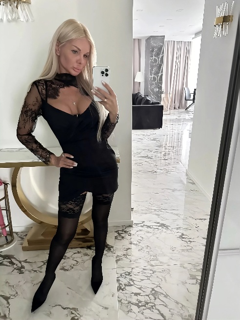 Всегда рада новым знакомствам 💋😸 В приоритете встречи от 2 часов , при взаимной симпатии возможно многое 😽 Напишите мне о своих желаниях,...