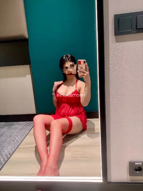 Молодая ласковая кошечка, приглашает в гости щедрых мужчин 😈💦
			
				var txtTop = document.getElementById('txt_top'),
				txtTopI = txtT...
