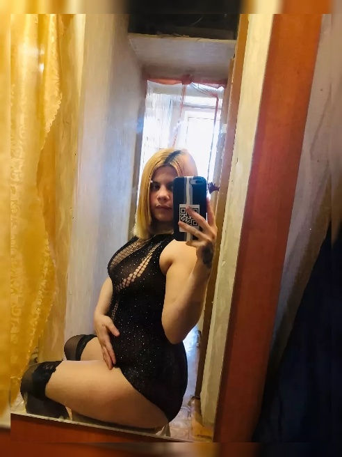 Со мной ты забудешь обо всем на свете…

Мои ноги 🦵💞 обвивают тебя, притягивая ближе… Я выгибаю спину 🍑, подставляя свое тело под твои л...