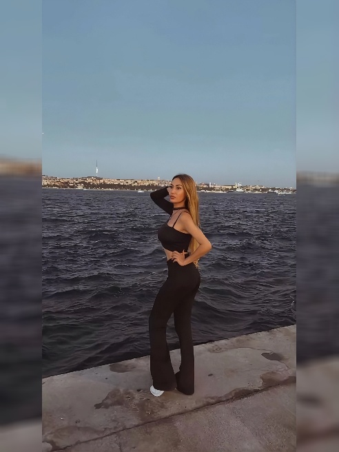 Привет, сладкий😚

Меня зовут Кристина, малышка с 3 размером и сочной задницей🍑🍑🍑



Я учительница, мечтал когда-нибудь трахнуть свою секс...