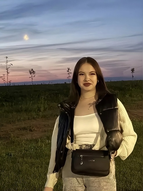 Яркая, сексуальная и незабываемая!

Натуральная женственная фигура!



Готова скрасить твой вечер классным сексом и веселым общением.

По...