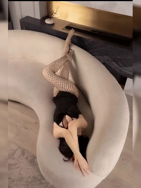 Привет, дикое сердце! 🥰🤗Хватит ли тебе смелости дать волю своим необузданным желаниям со мной сегодня вечером? Я страстная и авантюрная н... Привет, дикое сердце! 🥰🤗Хватит ли тебе смелости дать волю своим необузданным желаниям со мной сегодня вечером? Я страстная и авантюрная н...
